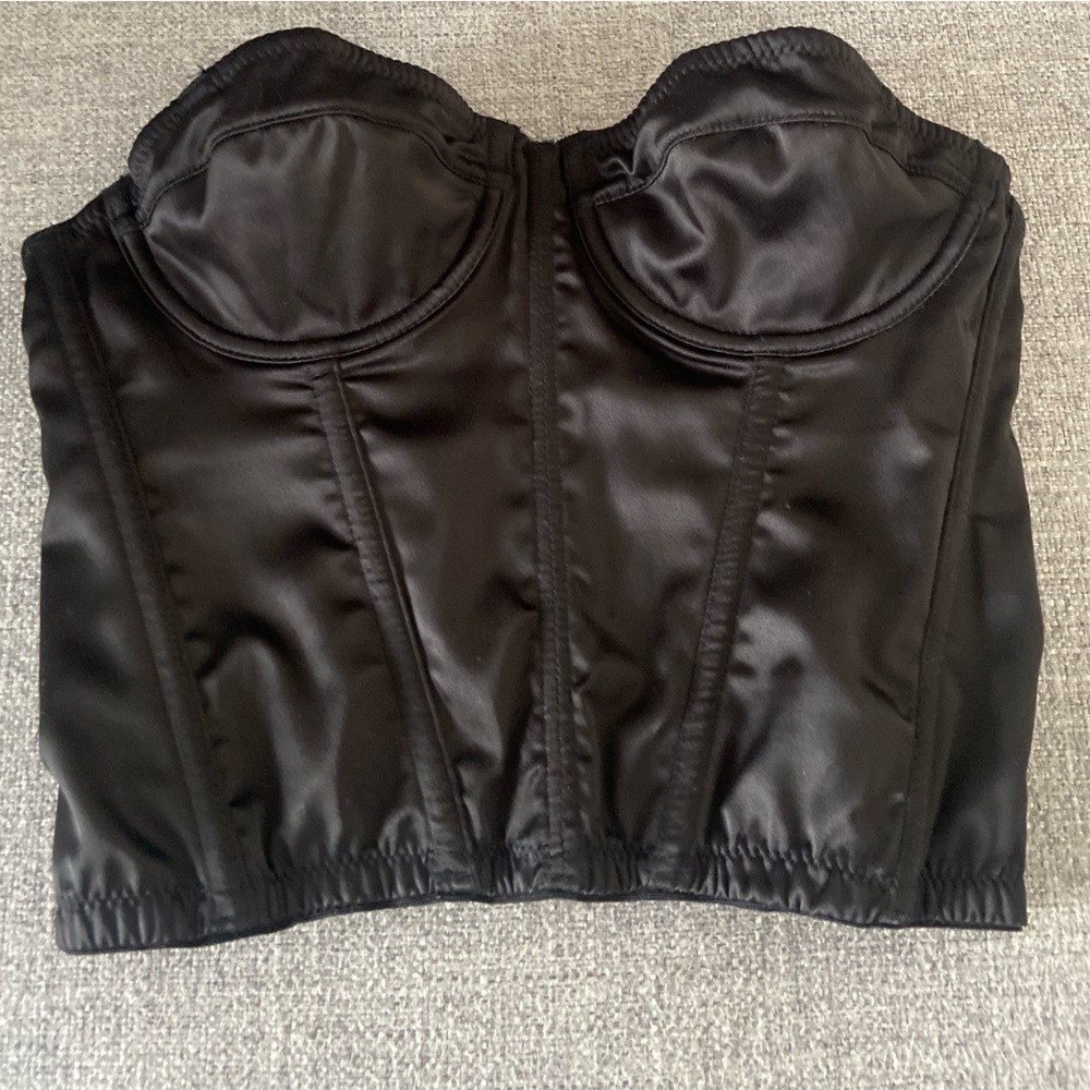 UO Ayla Strapless Bustier Top